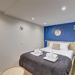 224 Samaritain - Superb In Apartamento *