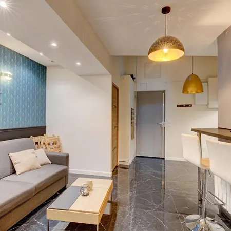 224 Samaritain - Superb In *